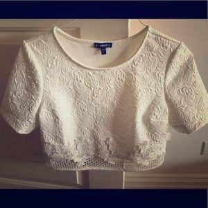 New without tags Beautiful express crop top